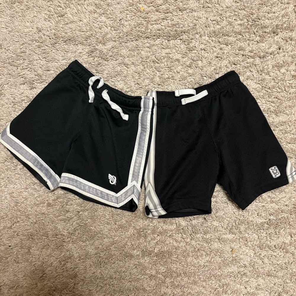 Boys OshKosh & Carters Athletic Black Shorts (2 Pair) Lot Size 3T